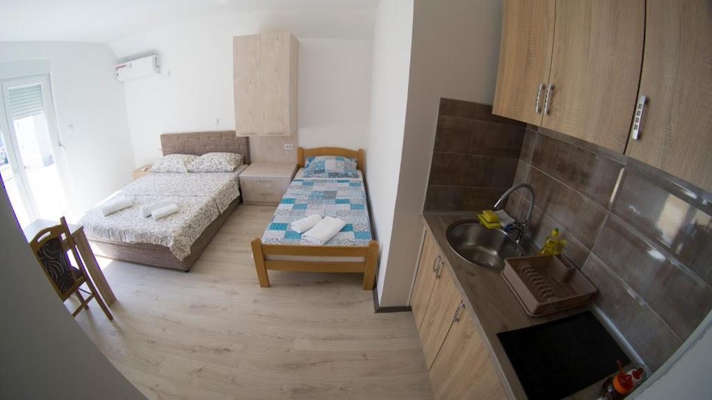 Apartmani Tom Trebinje Esterno foto